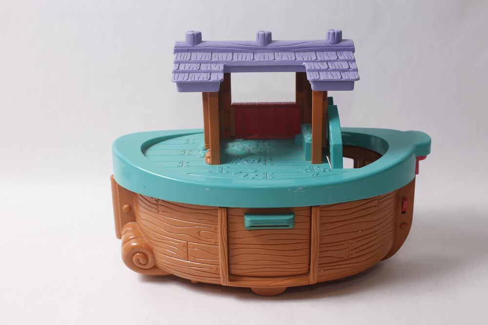 2002 Fisher-Price Little People Noah's Ark Playset ~ 260907-WH 1136